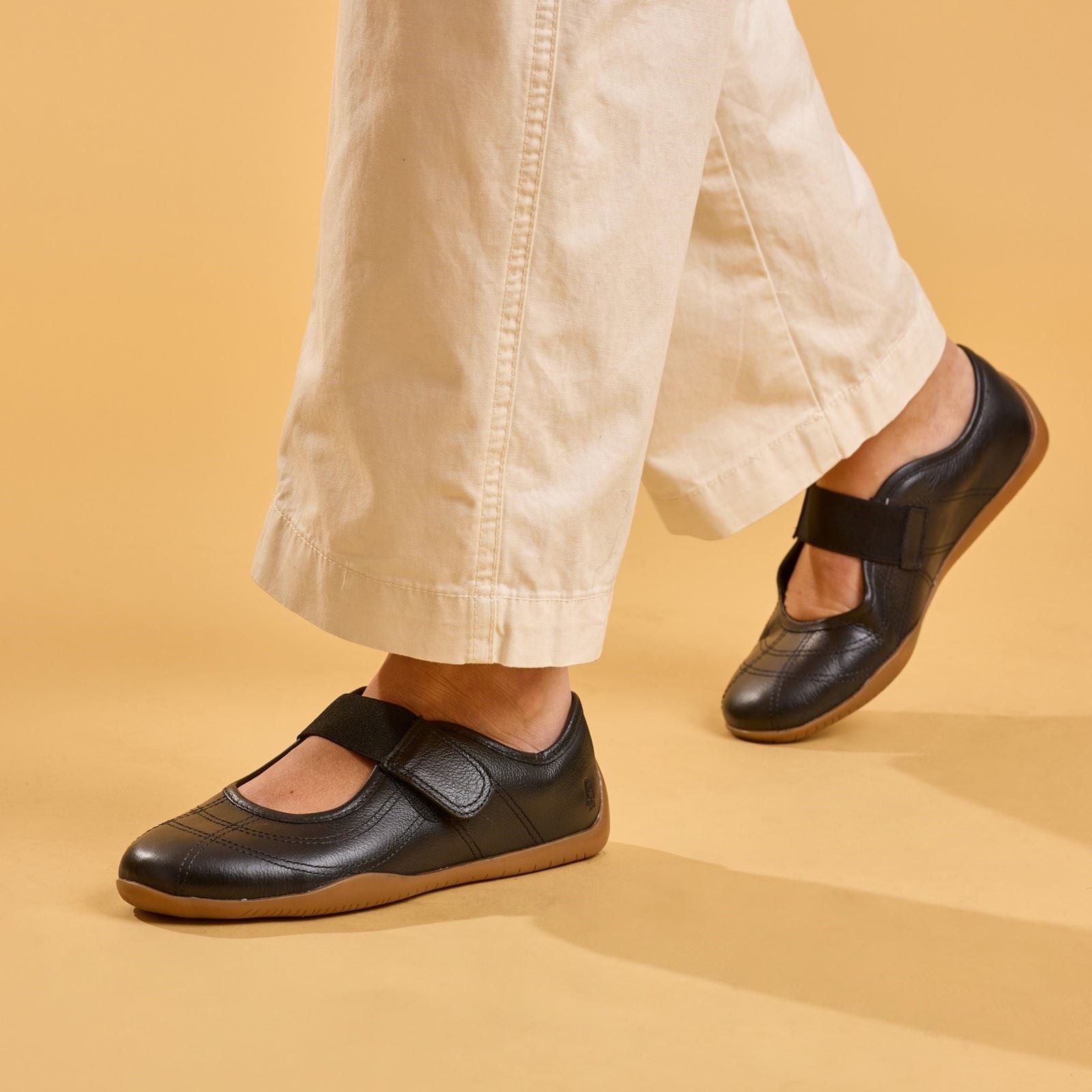 Hush Puppies Juno Sneakerina Leather Women's BLACK Flats