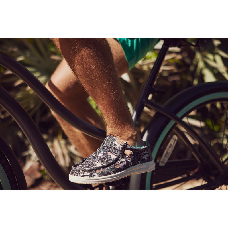 HEYDUDE Wally H2O Tropical Nylon Men's Black Tropical Boat Shoes