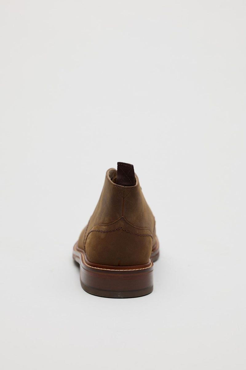 Chapman & Moore Country Chukka Oiled Leather Men's Tan Boots