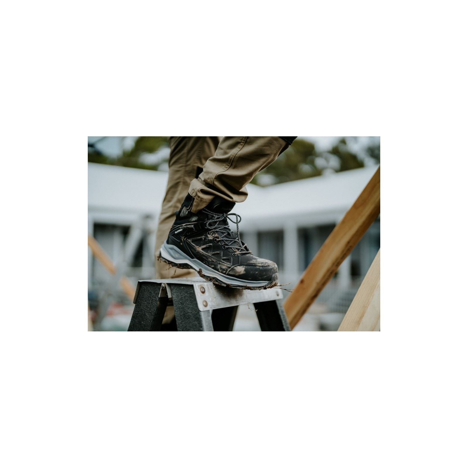 Hard Yakka Atomic Leather Black Safety Boots