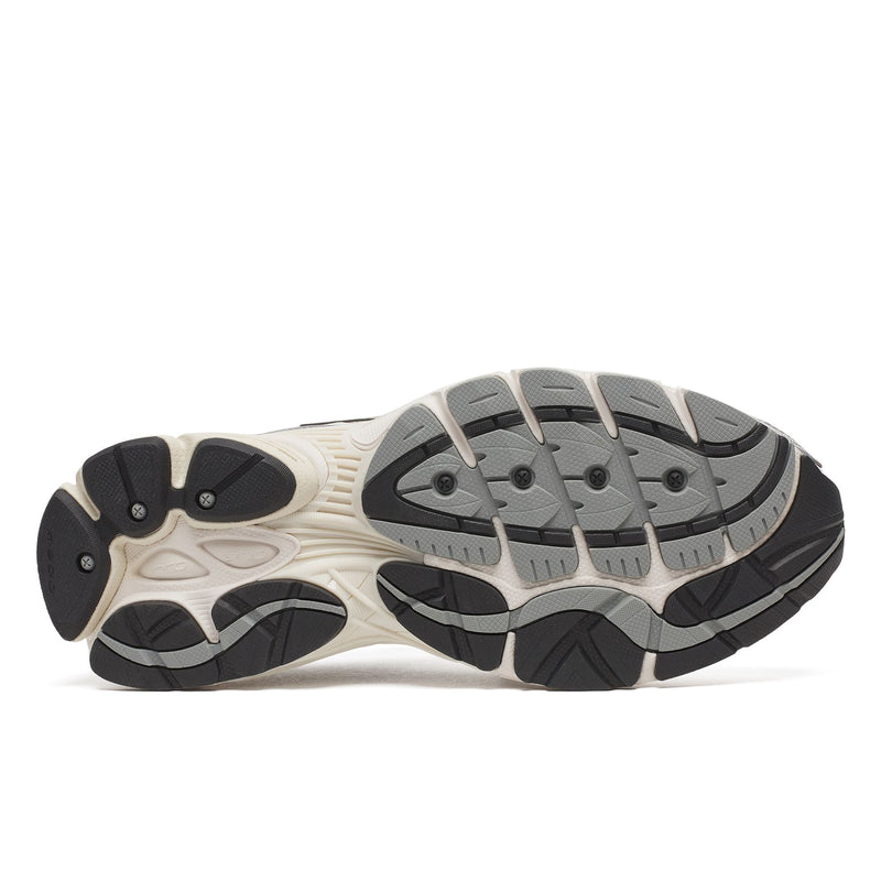 Saucony ProGrid Omni 9 White/Silver Sneakers