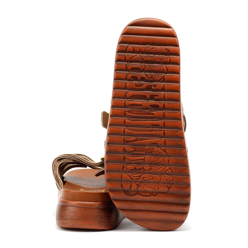 Desert Fleur Gypsum Tennesee Suede Women's Taupe Sandals