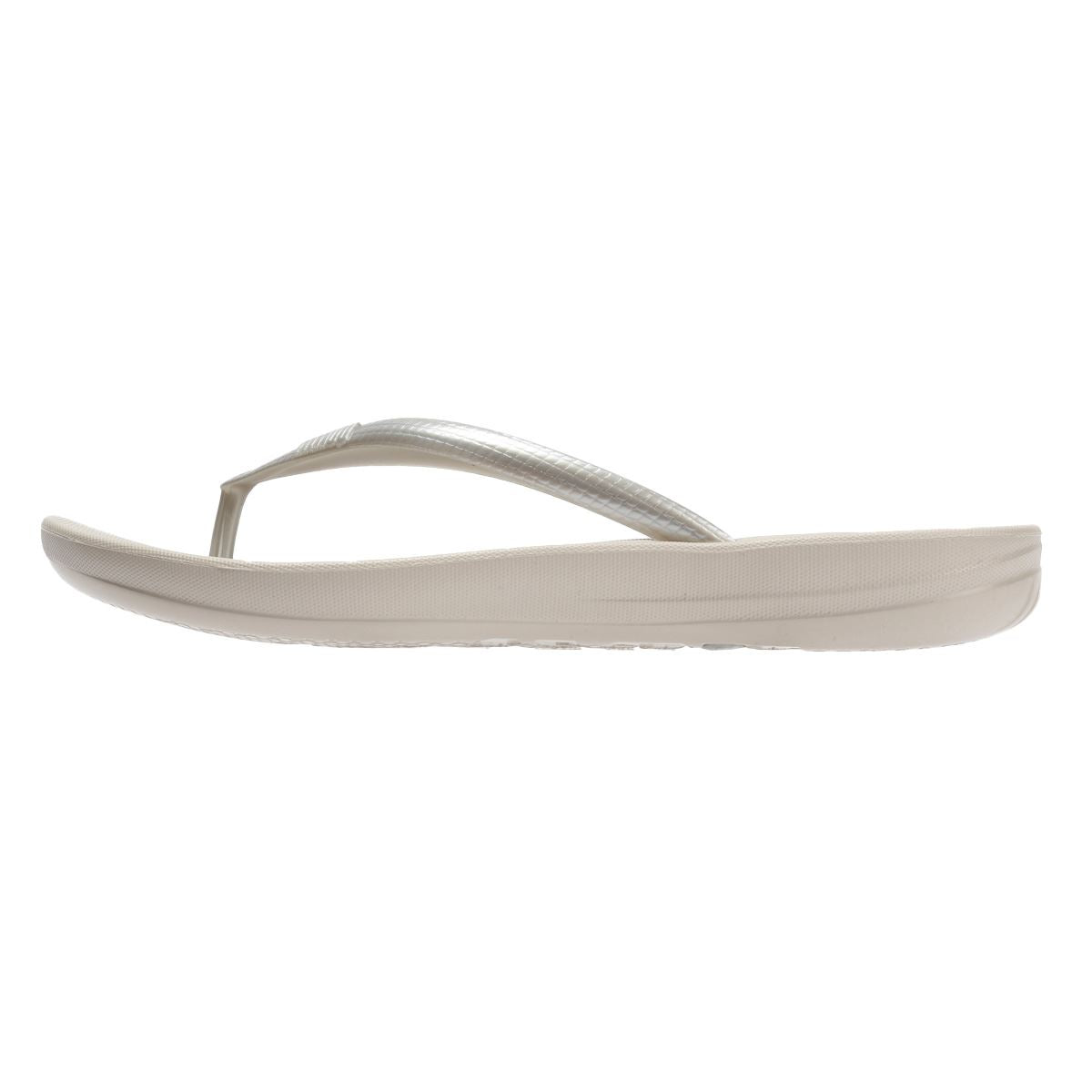 FitFlop Iqushion Ergonomic Women's Silver Flip Flops