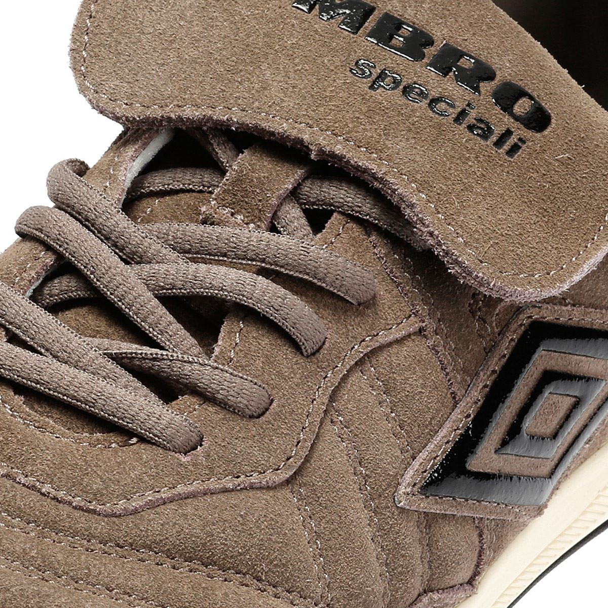Umbro Speciali TR Suede Nickel/Black/White Sneakers