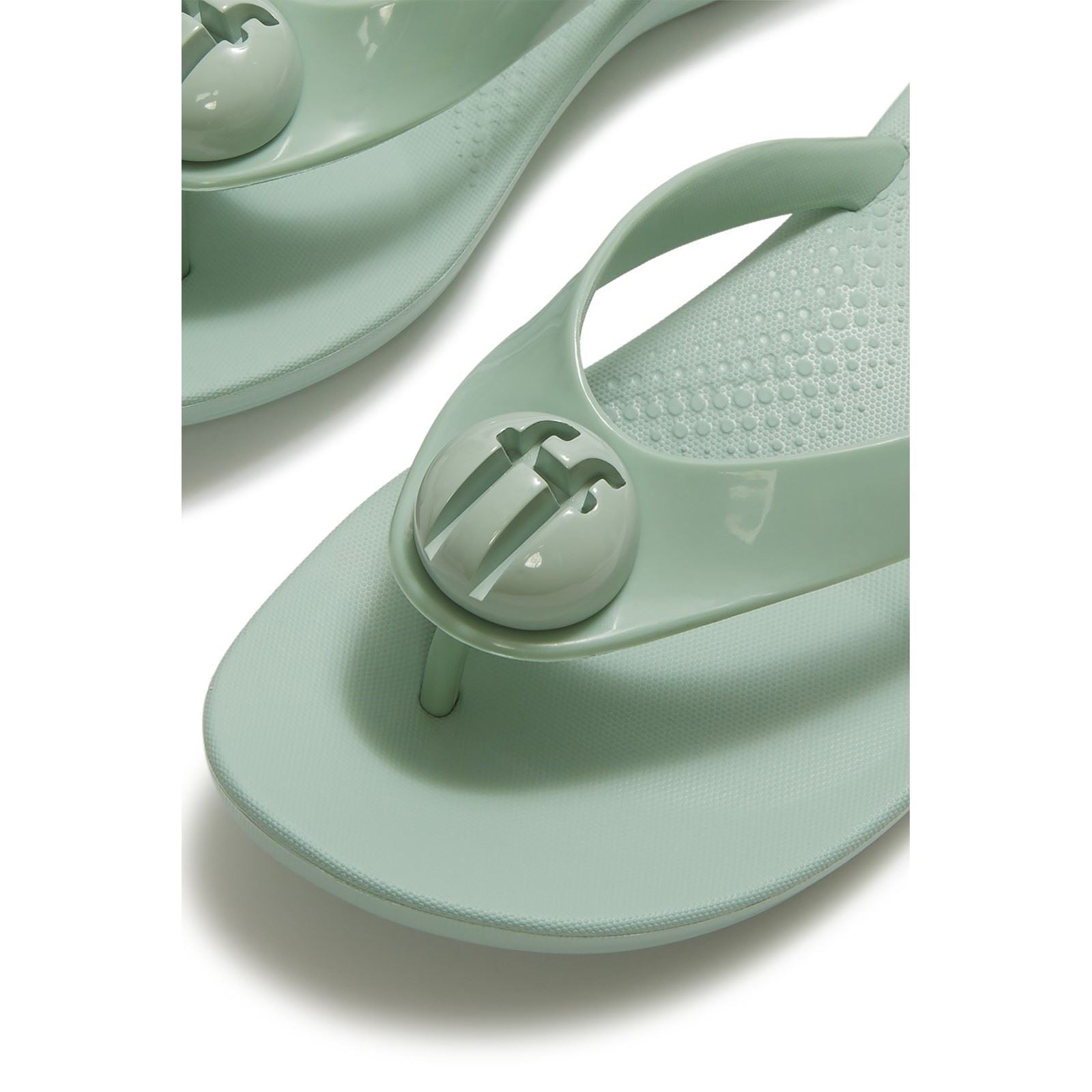 Fitflop iQushion Glossy-Button Polyurethane Women's Mint Whisper Flip Flops