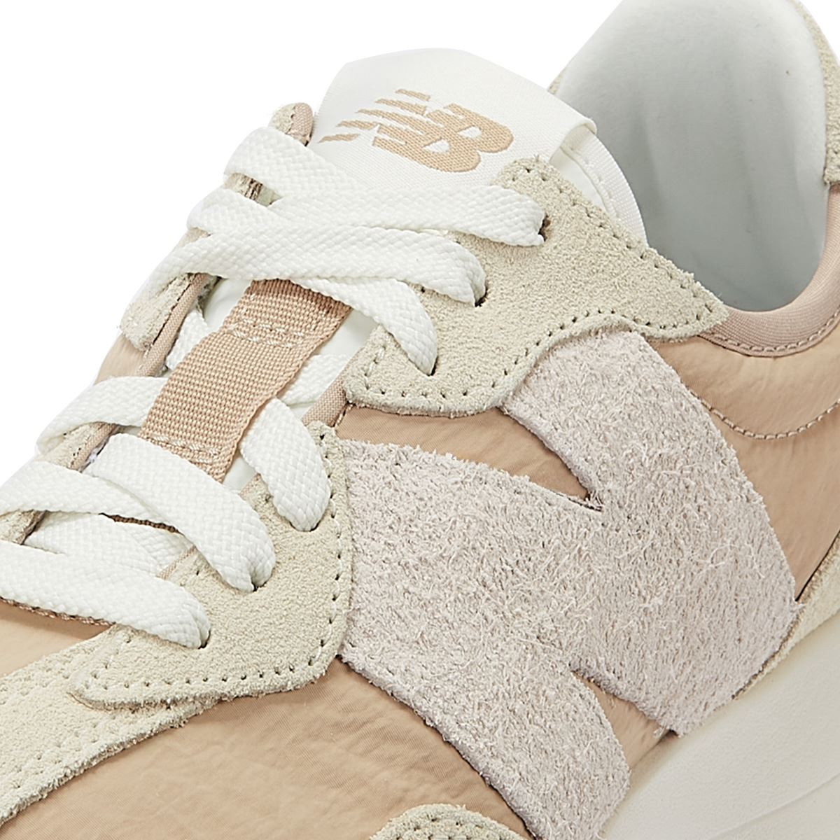 New Balance 327 Angora Women's Beige Sneakers