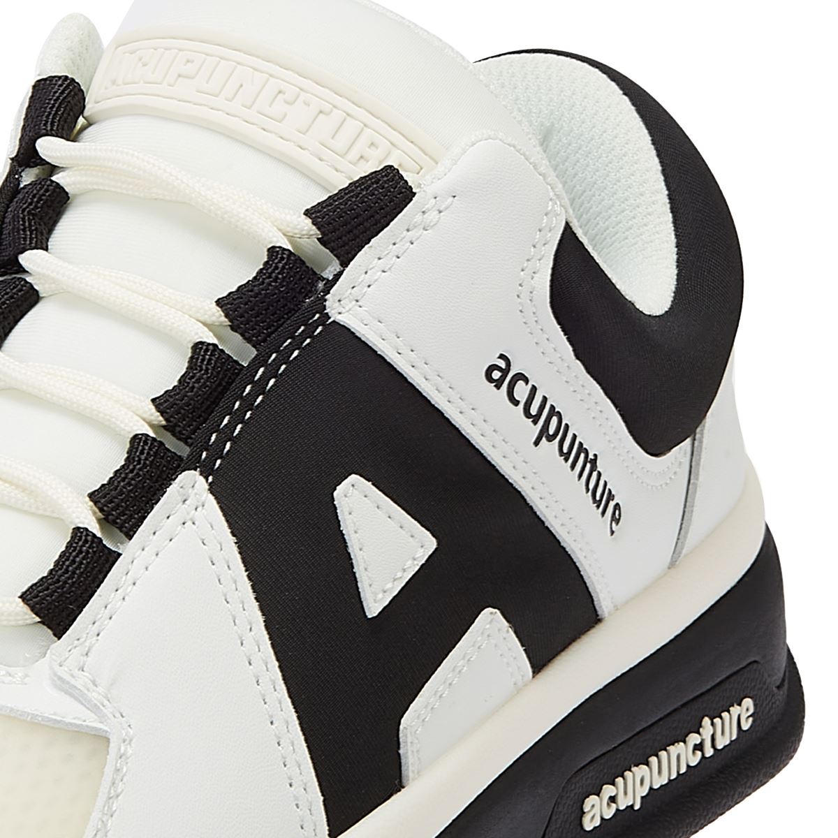 Acupuncture Mr Blunder White Sneakers