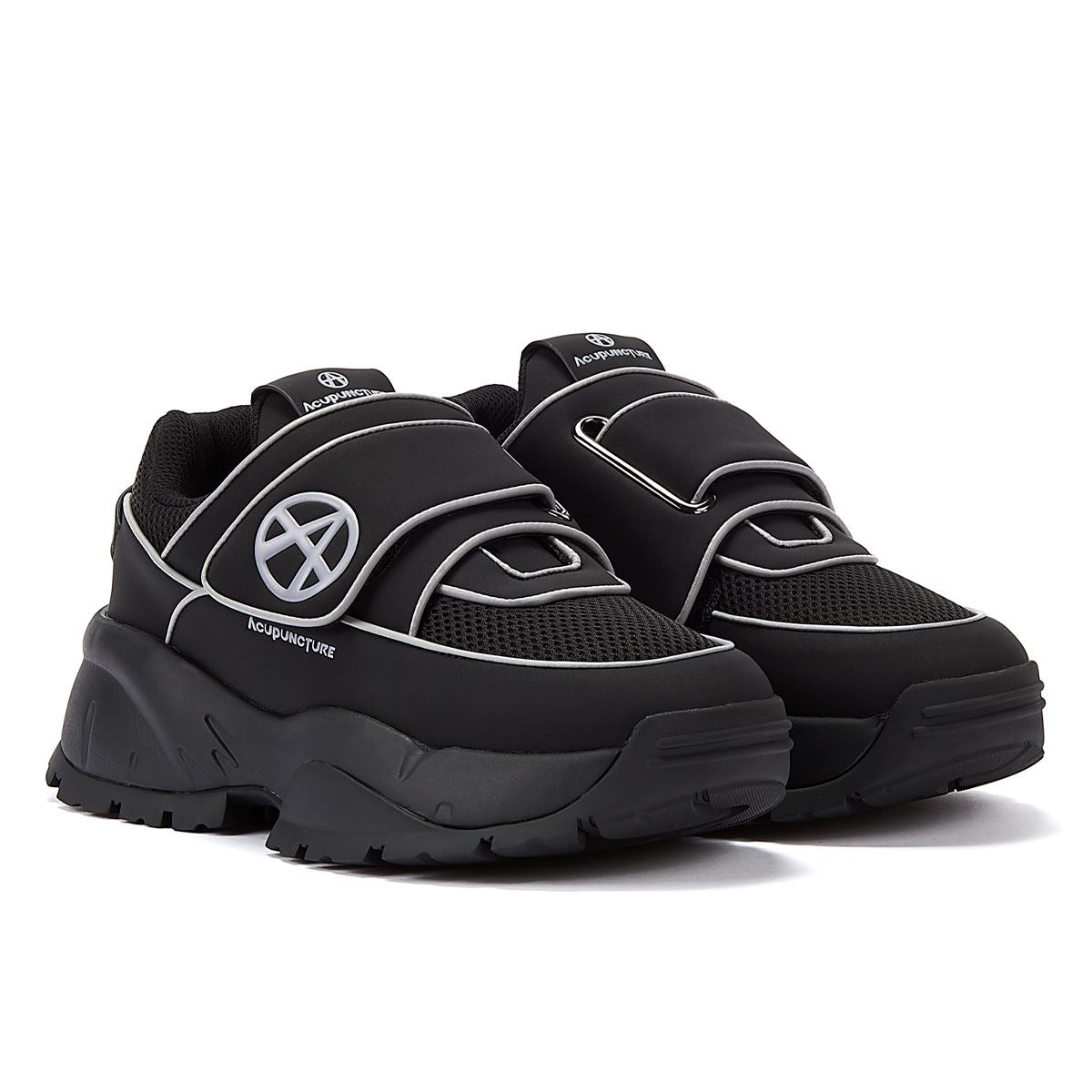 Acupuncture Beefer Black Sneakers