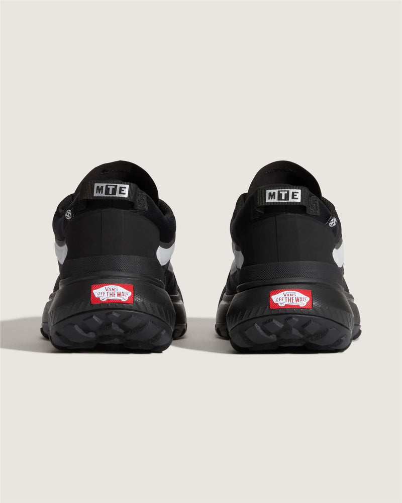 Vans MTE Crosspath Men's Black/White Sneakers