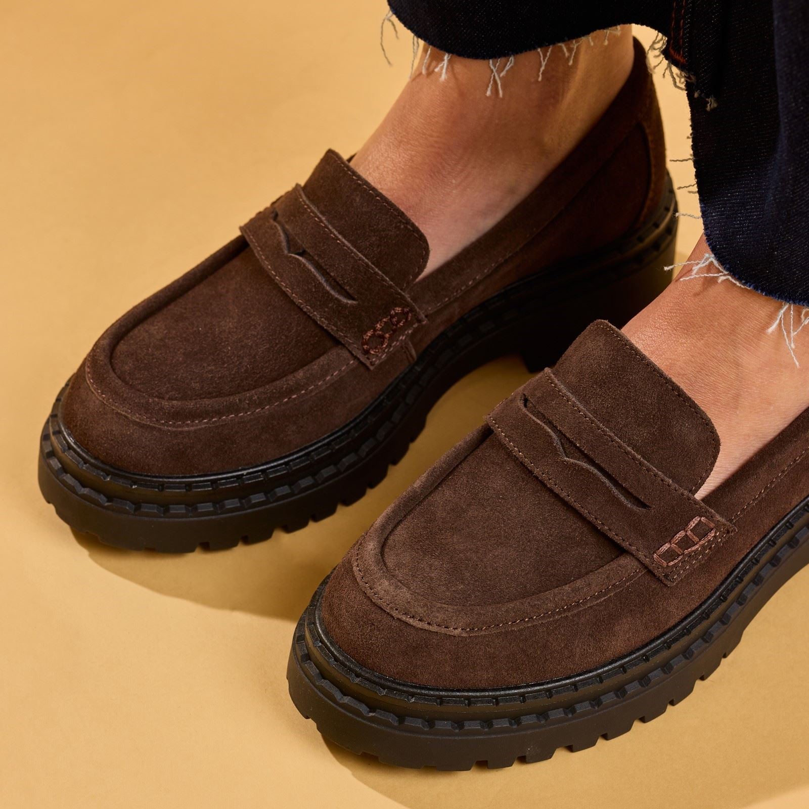Hush Puppies Odessa Leather Women's Chocolate Loafers
