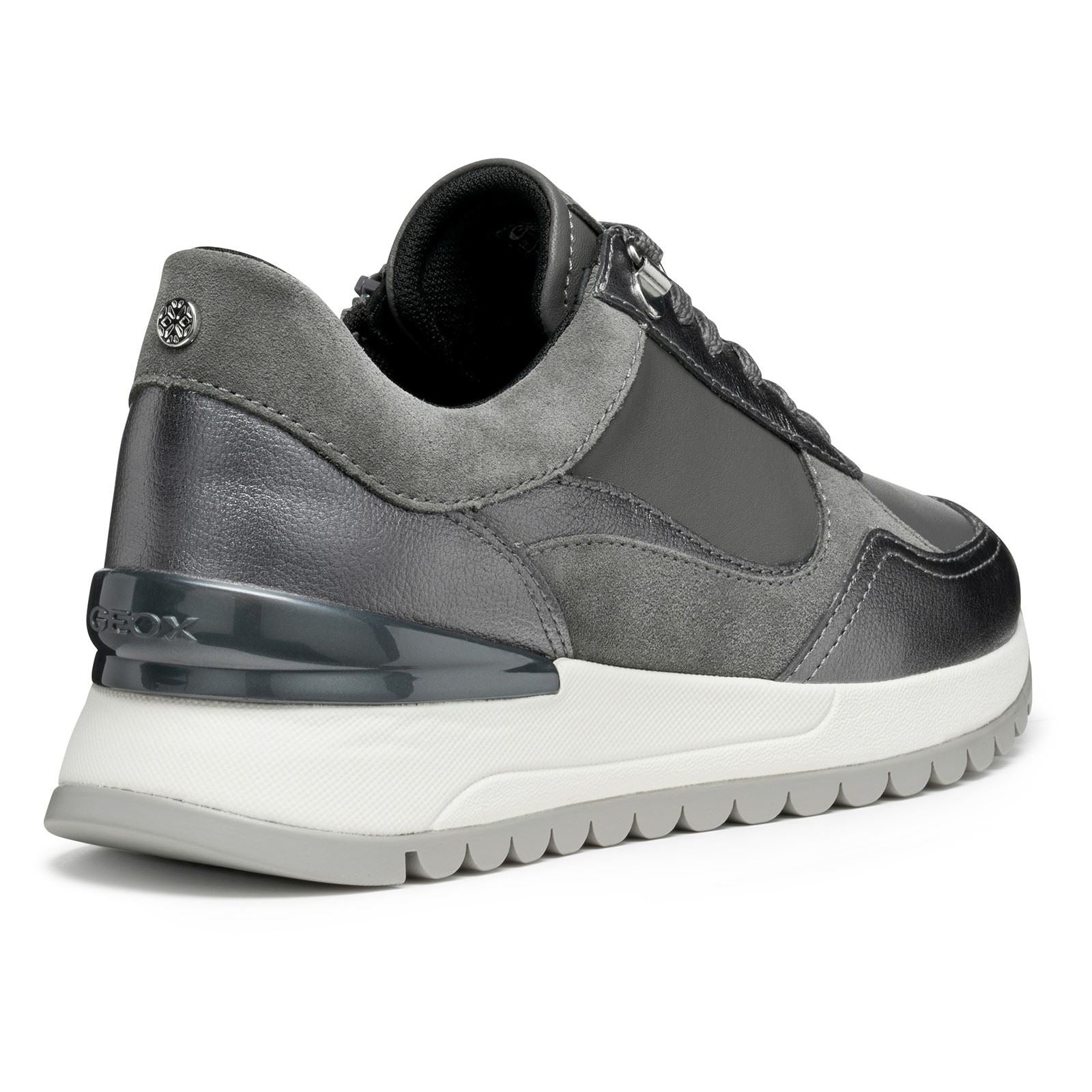 Geox D Desya A Leather Women's Dark Grey/Gun Trainers
