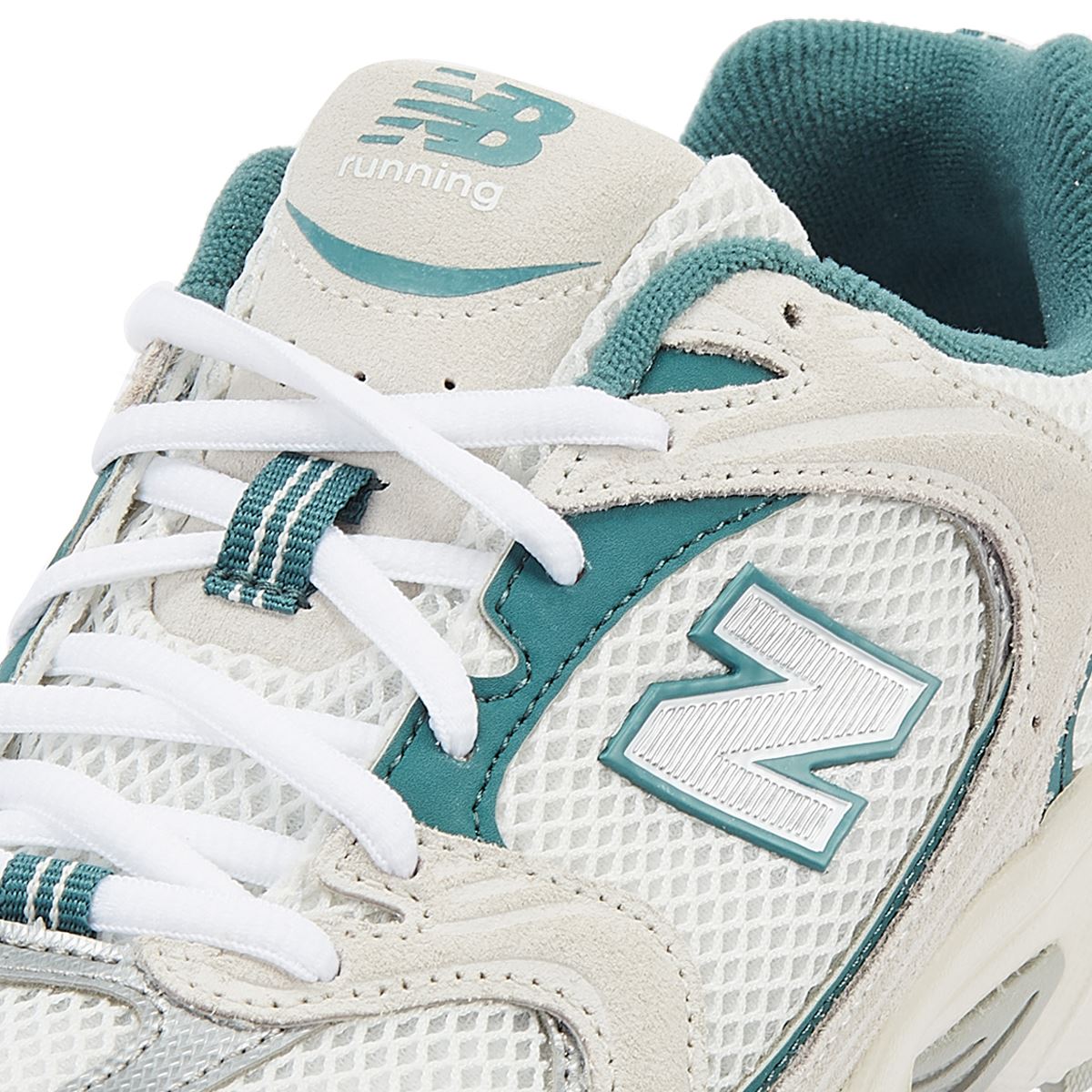 New Balance 530 Reflection Green Sneakers
