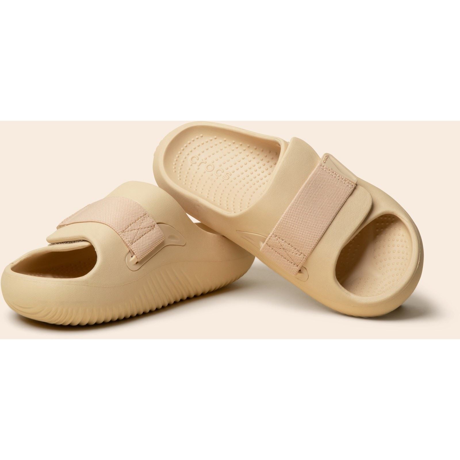 Crocs Mellow Luxe Slide Synthetic Shitake Slides