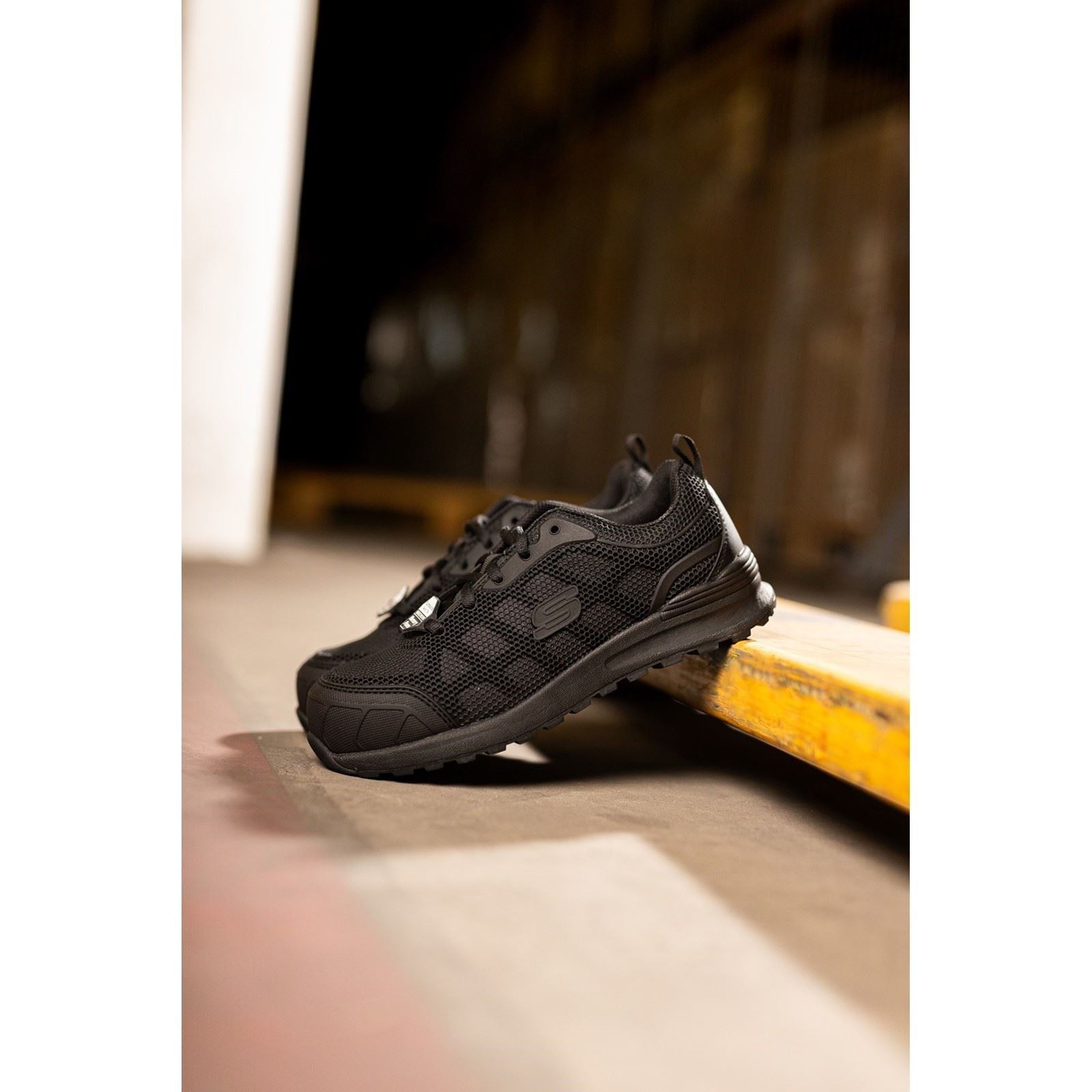 Skechers Workwear Bulklin Ayak Nylon Women's Black/Black Safety Sneakers
