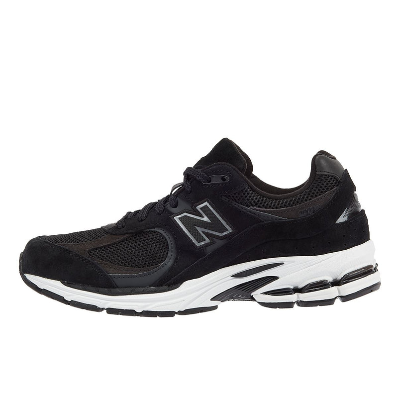 New Balance 2002 Suede Black Sneakers