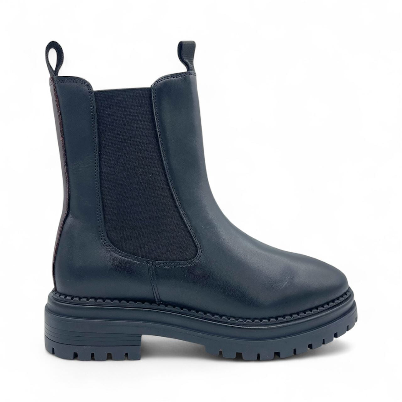 Osprey London The Hampton Chelsea Leather Women's Black/Merlot Boots
