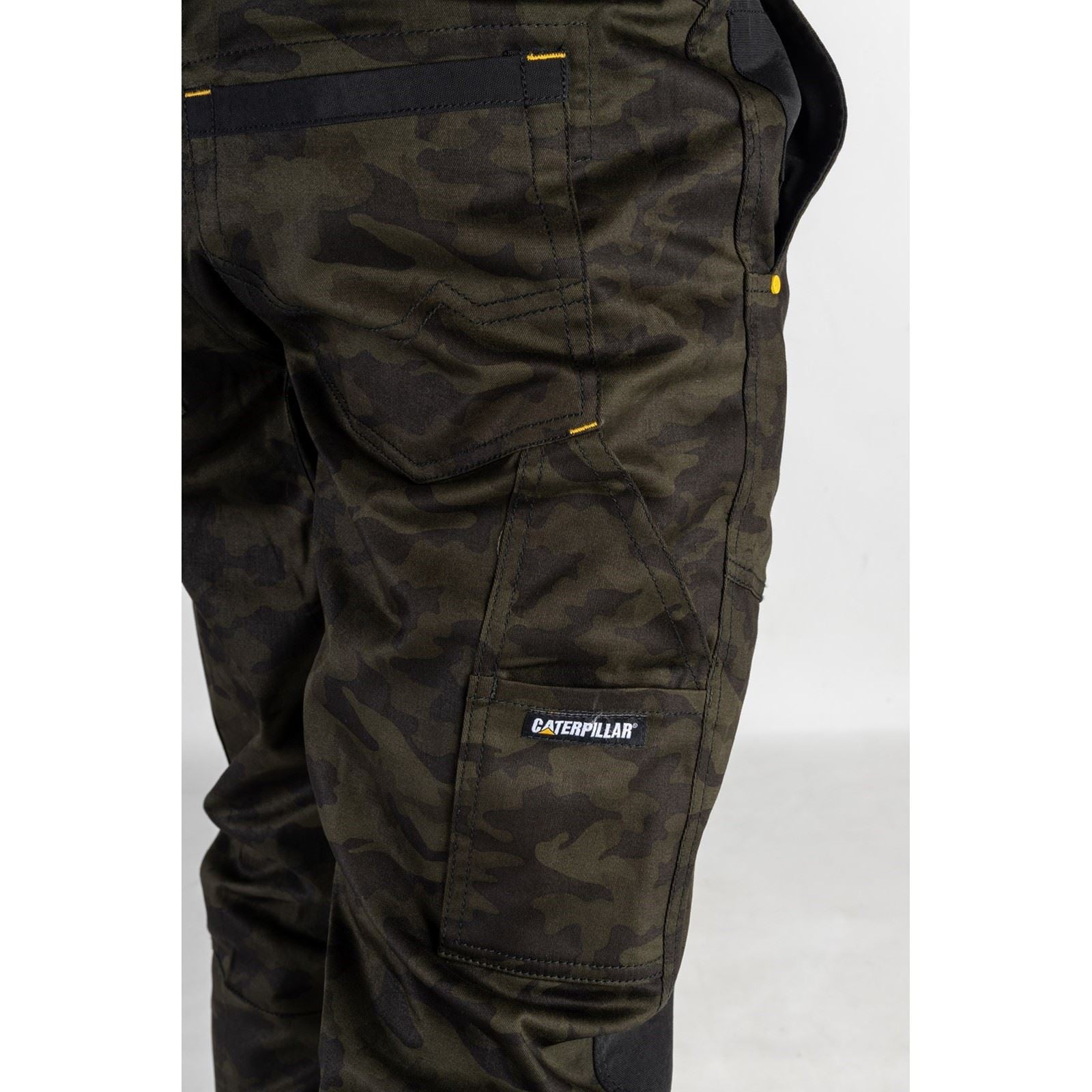 Caterpillar Dynamics Cotton Men's Green Outdoor Trousers