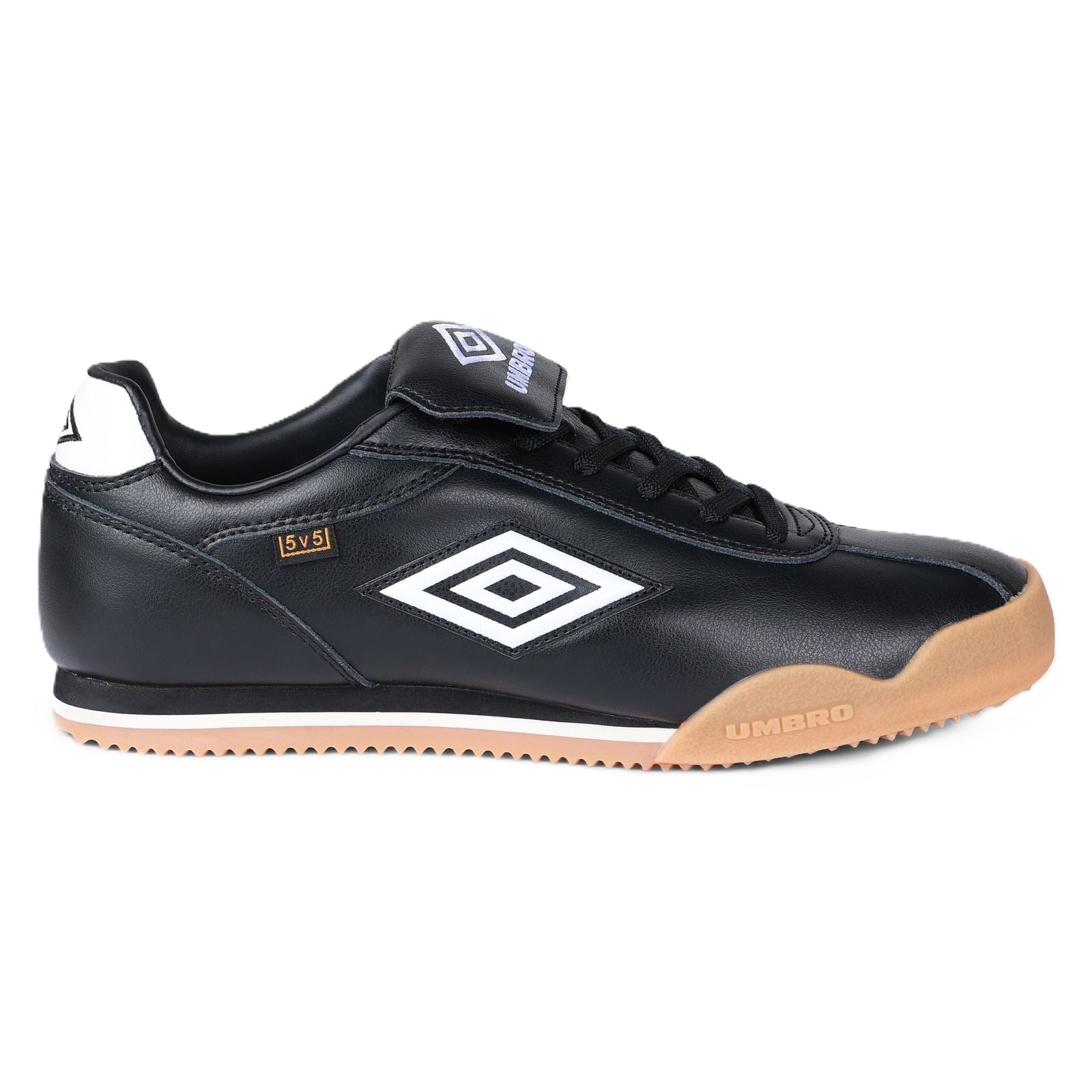Umbro 5V5 Leather Black/Antique White Sneakers
