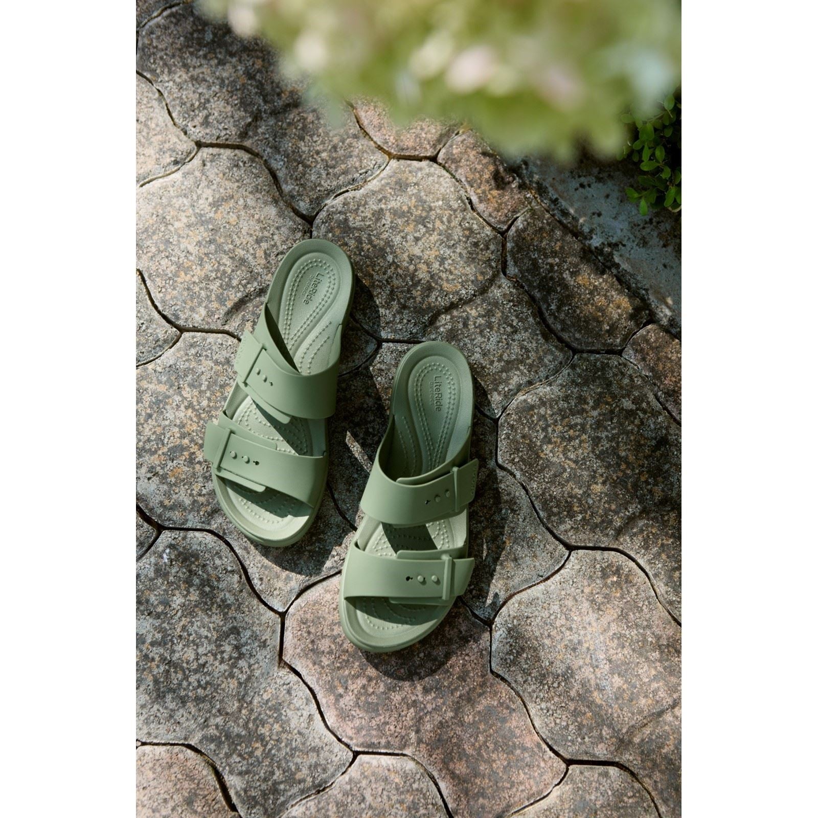 Crocs Brooklyn Buckle EVA Women's Cargo Sandals