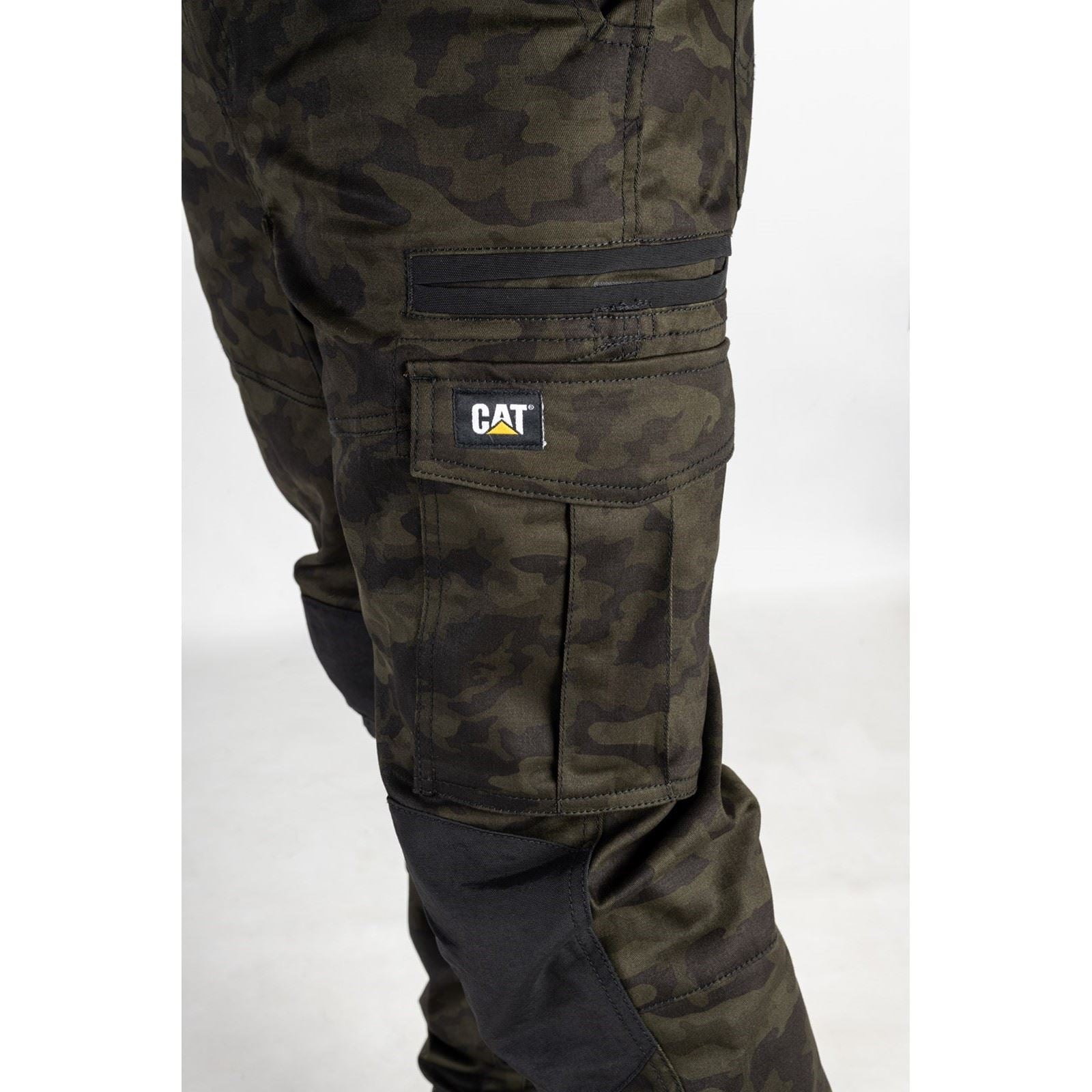 Caterpillar Dynamics Cotton Men's Green Outdoor Trousers