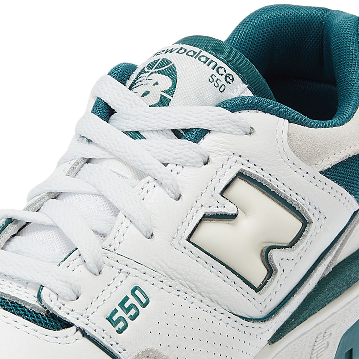 New Balance 550 White/Green Sneakers