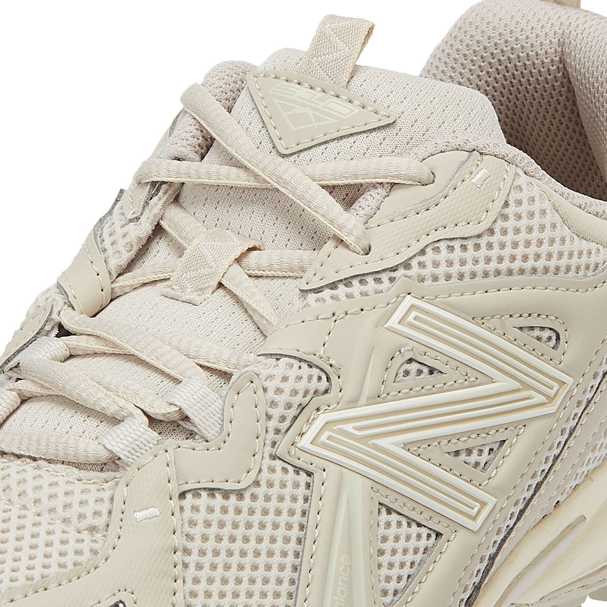 New Balance 610 Timberwolf Beige Sneakers
